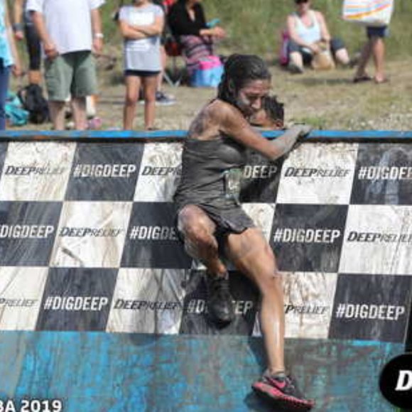 Meet your Posher, Tracey - Picture 1 of 1